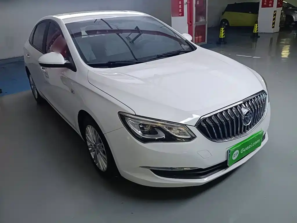 Buick Excelle — миниатюра 4