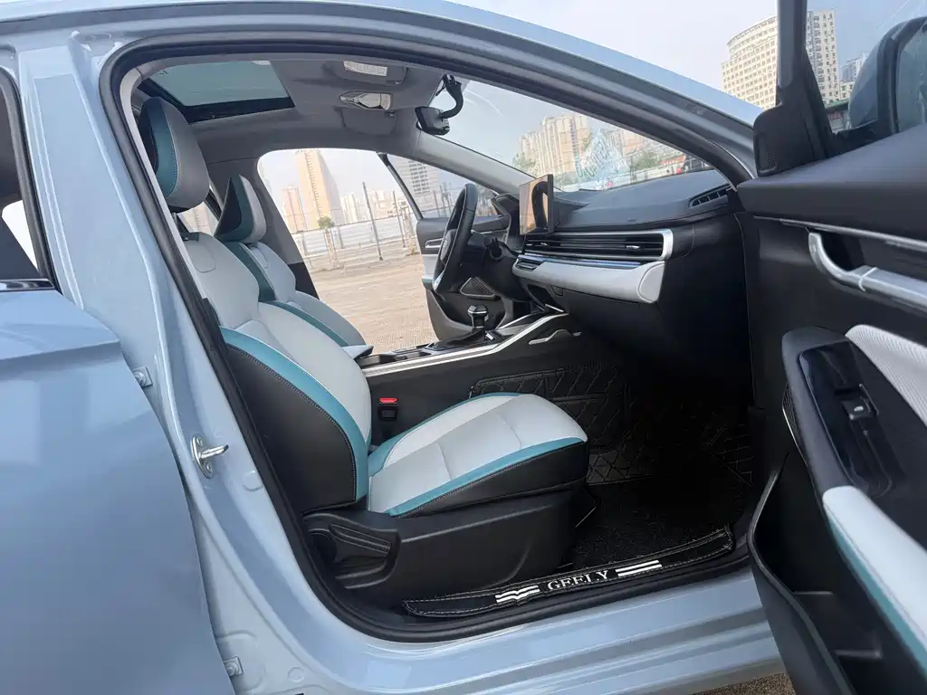 Geely Emgrand — миниатюра 19