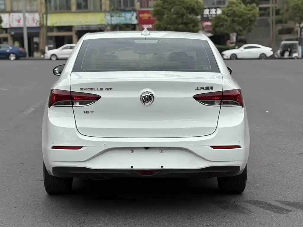 Buick Excelle — миниатюра 11