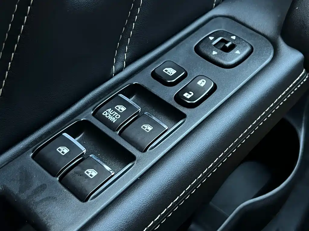 JAC JAC iEV6E — миниатюра 12