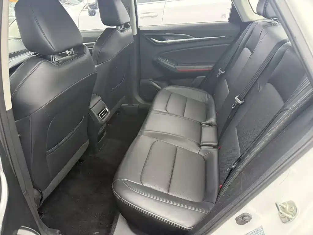 Changan Eado — миниатюра 11