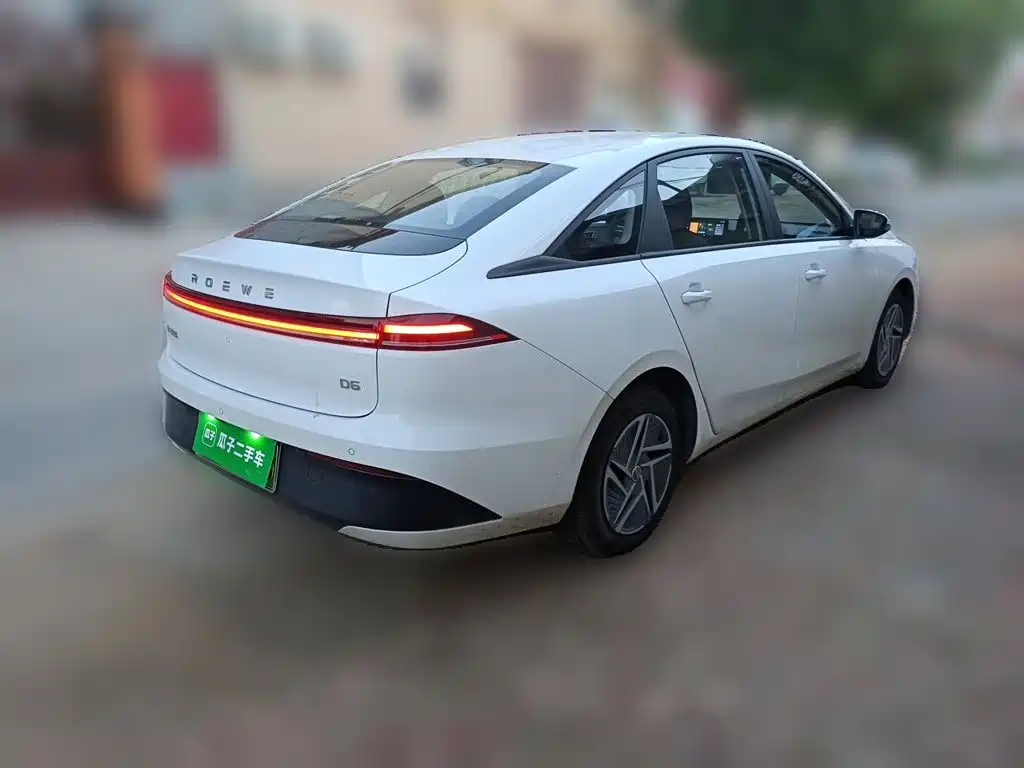 Roewe Young Wai D6 — миниатюра 5