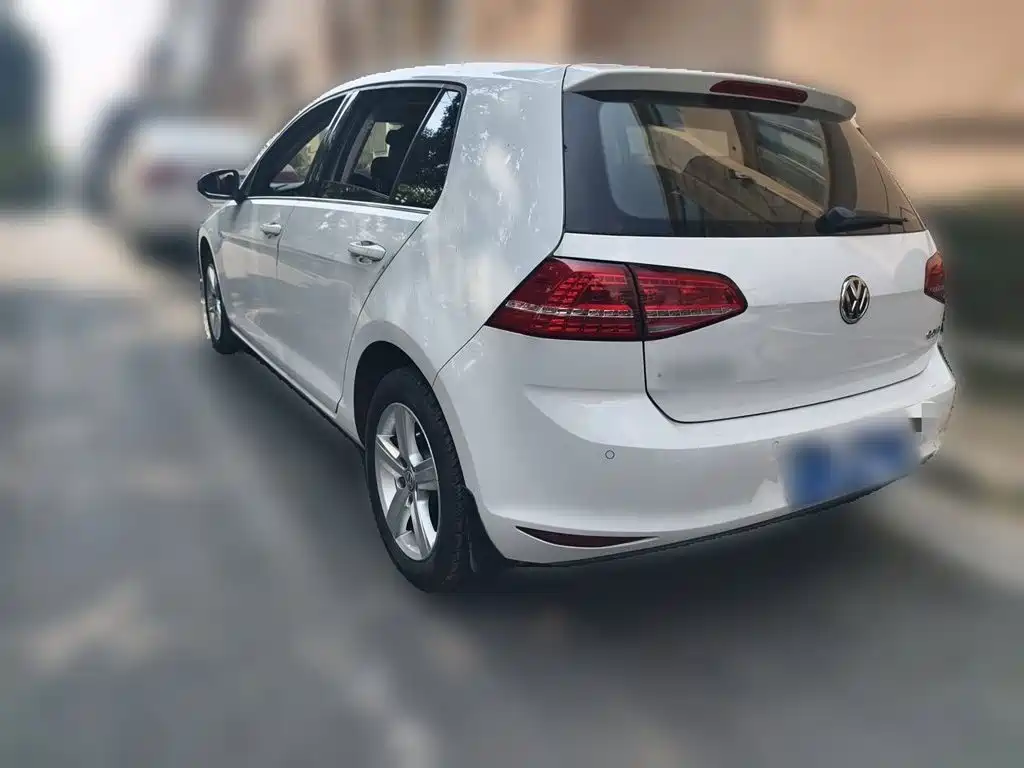 Volkswagen Golf — миниатюра 25