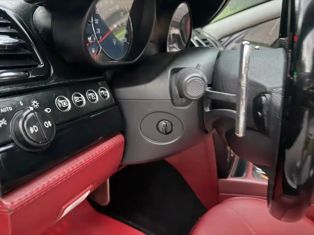 Maserati Quattroporte — миниатюра 22