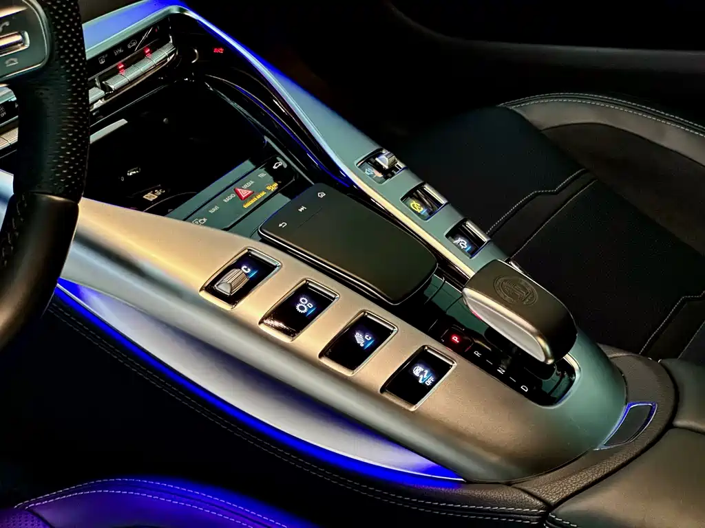Mercedes-Benz AMG GT — миниатюра 16
