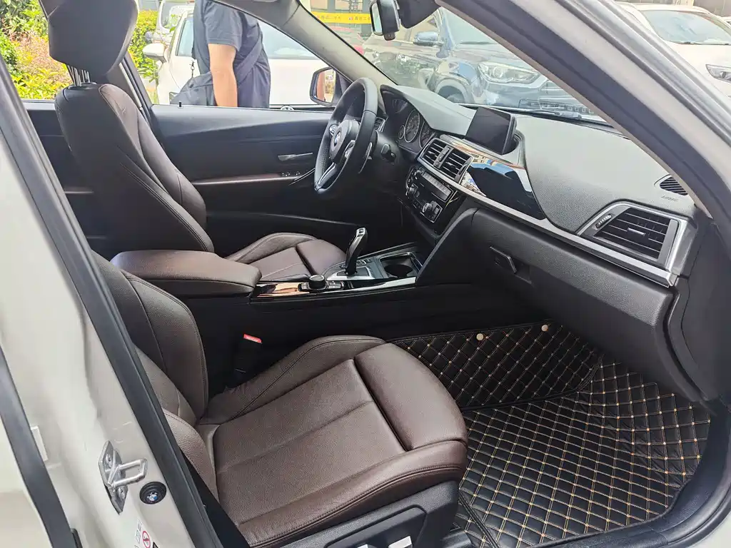 BMW 3 Series — миниатюра 15