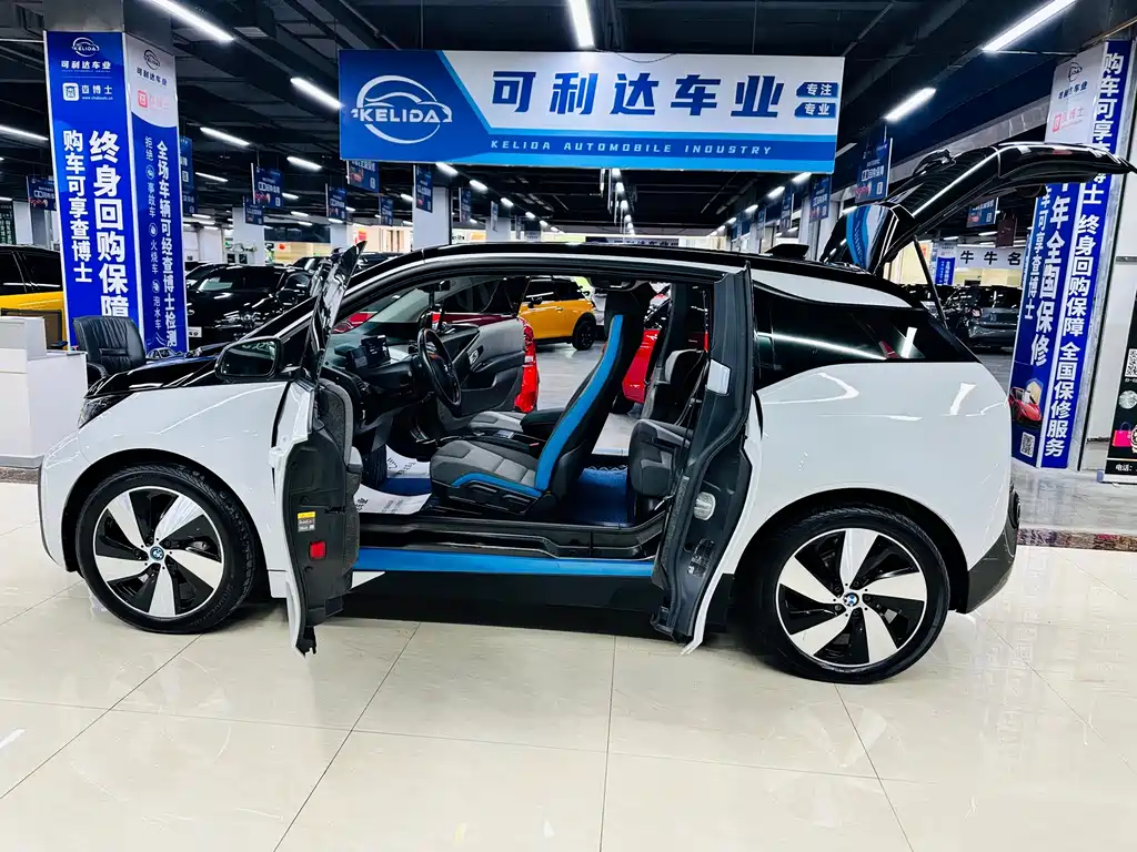 BMW i3 (Import) — миниатюра 28