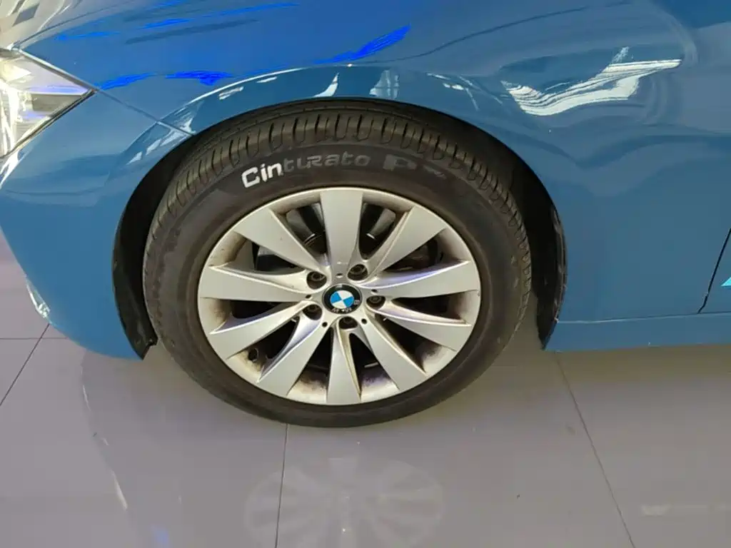 BMW 3 Series — миниатюра 23