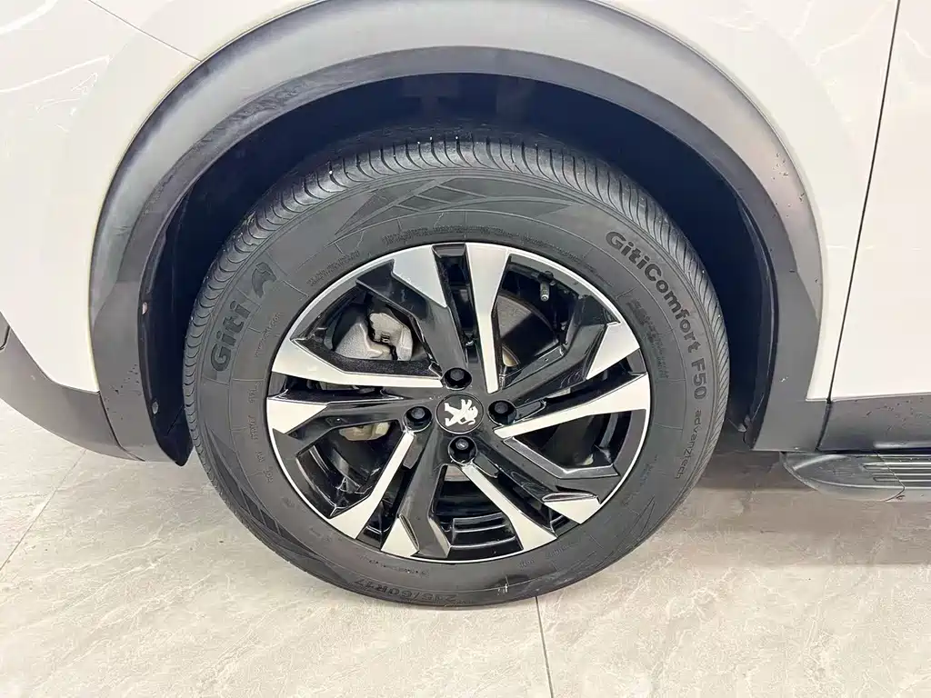 Peugeot 2008 — миниатюра 22