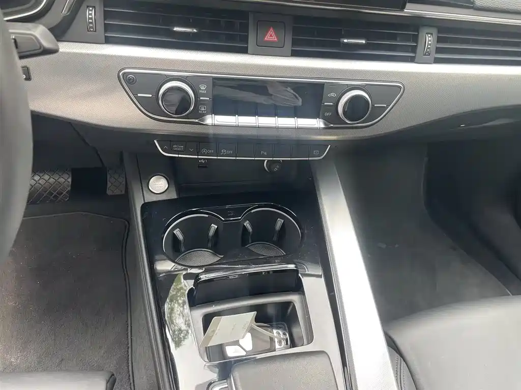 Audi A5 (Import) — миниатюра 25