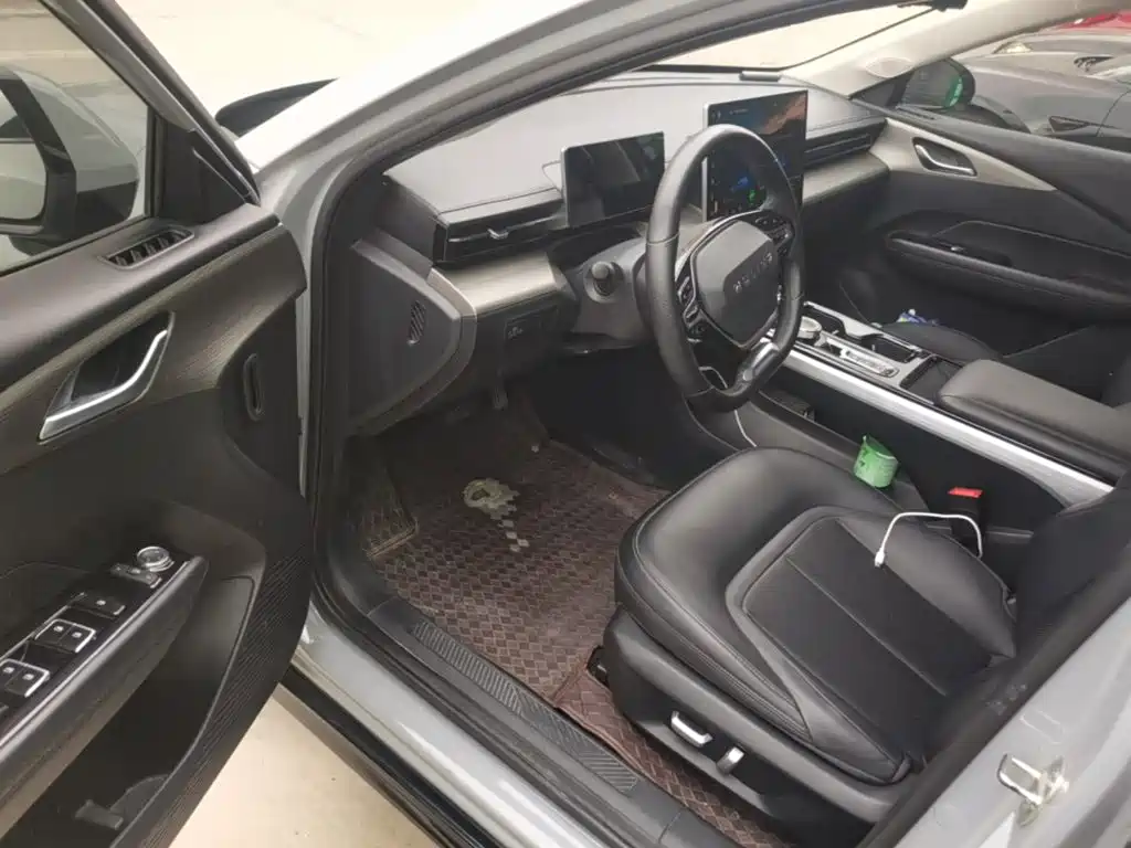 Wuling Xingguang — миниатюра 16