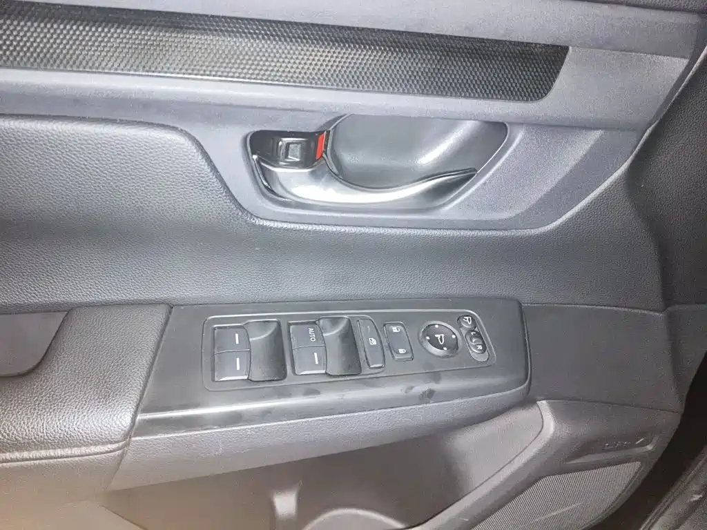 Honda CR-V — миниатюра 4