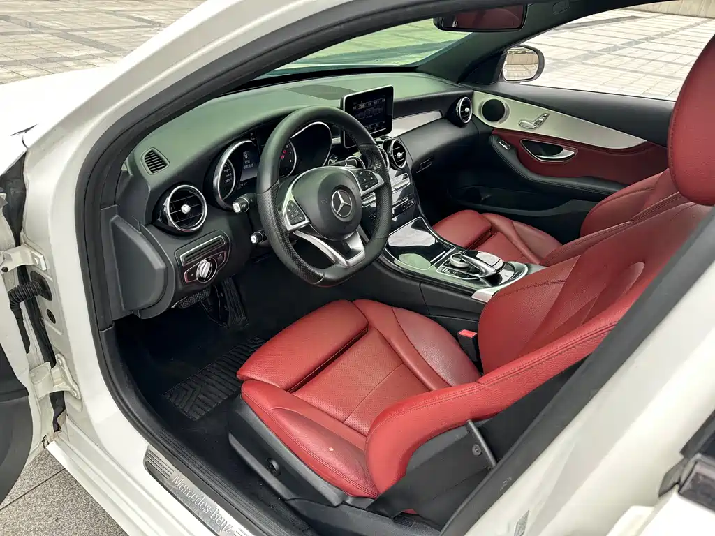Mercedes-Benz C-Class — миниатюра 15