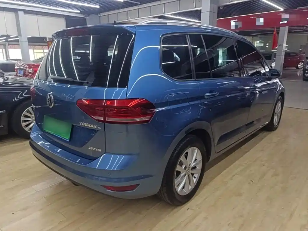 Volkswagen Touran — миниатюра 7