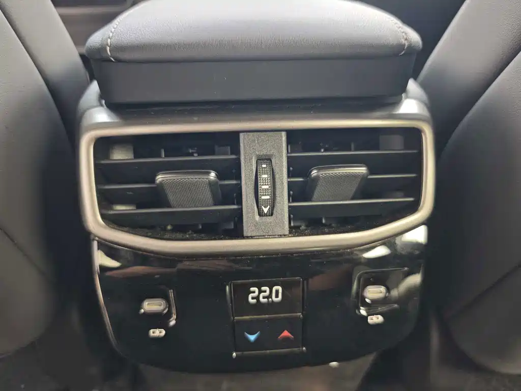 Lexus RX — миниатюра 14