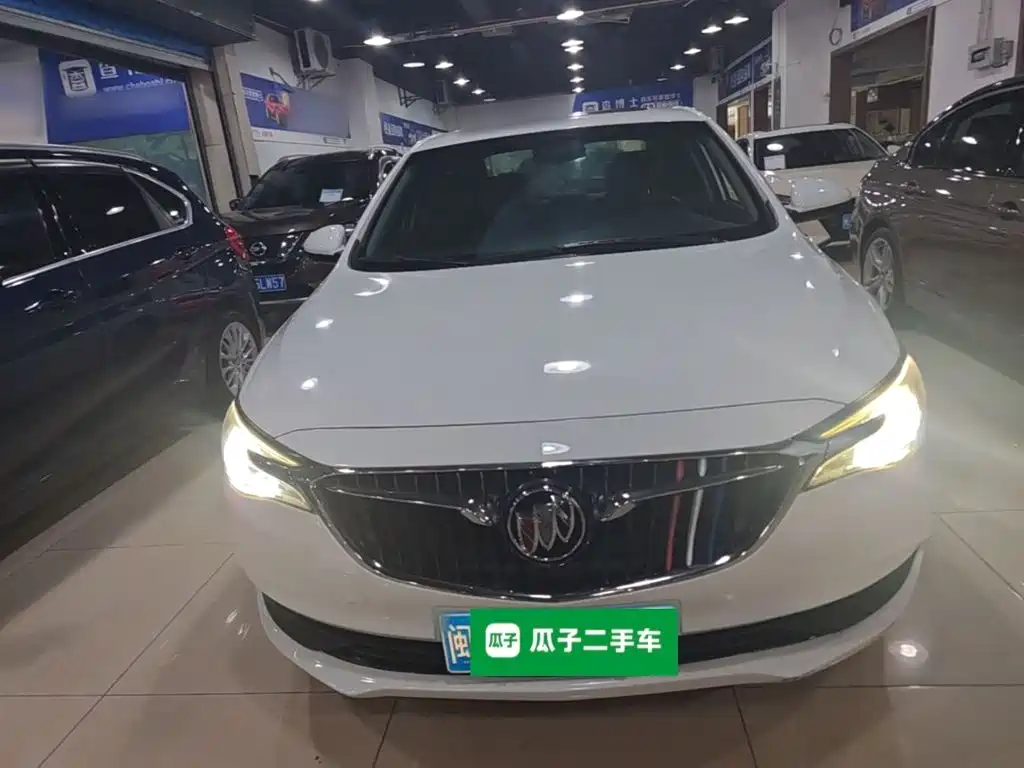 Buick Excelle — миниатюра 3