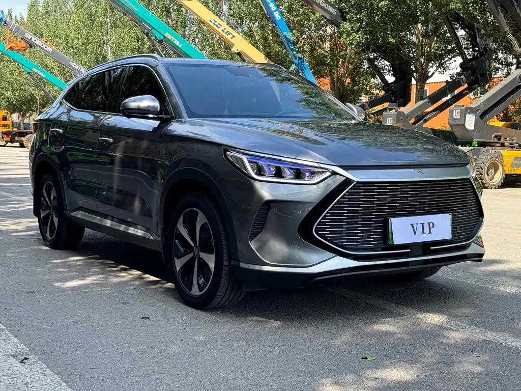 BYD PLUS New Energy — миниатюра 3