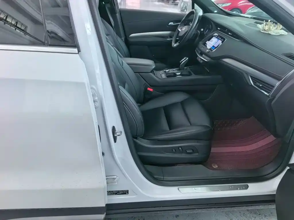 Cadillac XT4 — миниатюра 25