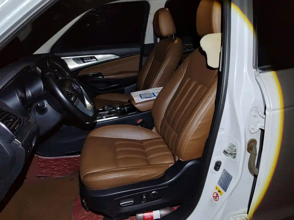 Changan CS95 — миниатюра 11
