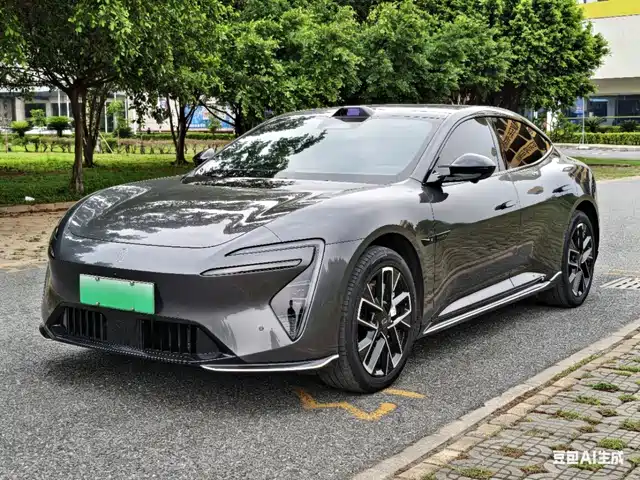 2025 Avatr 06