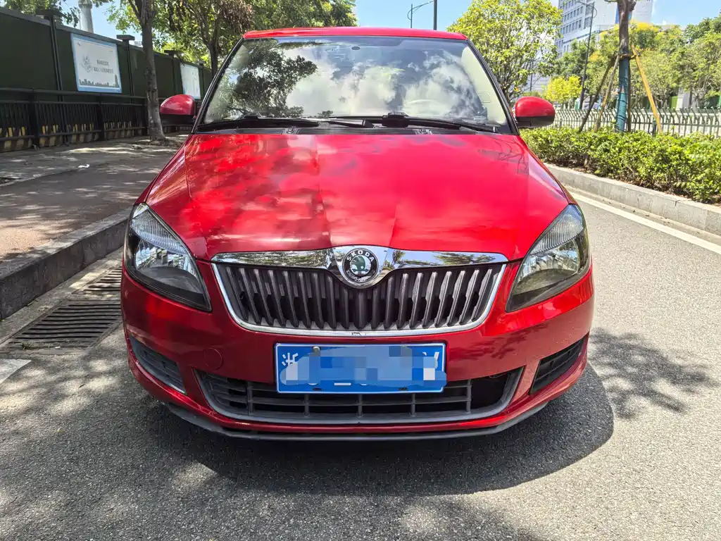 Skoda Fabia — миниатюра 2