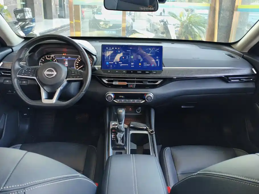 Nissan Teana — миниатюра 12