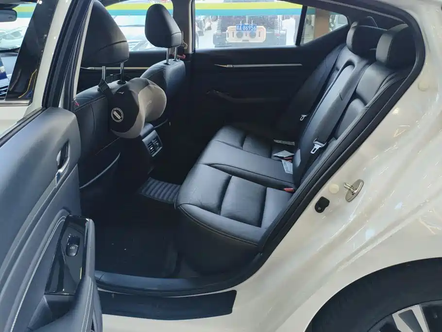 Nissan Teana — миниатюра 11