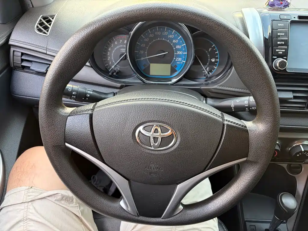 Toyota Yaris L — миниатюра 17