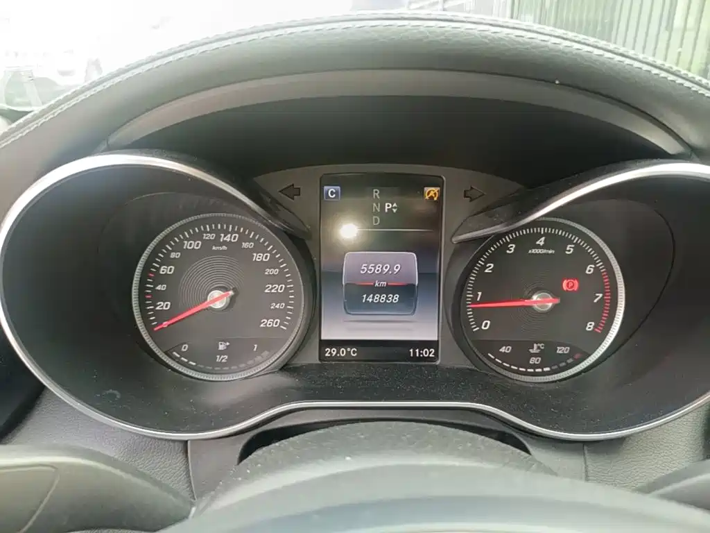 Mercedes-Benz C-Class — миниатюра 12