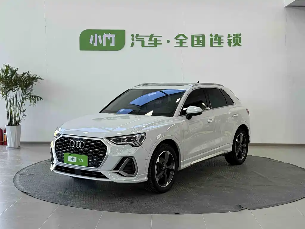 Audi Q3 2021