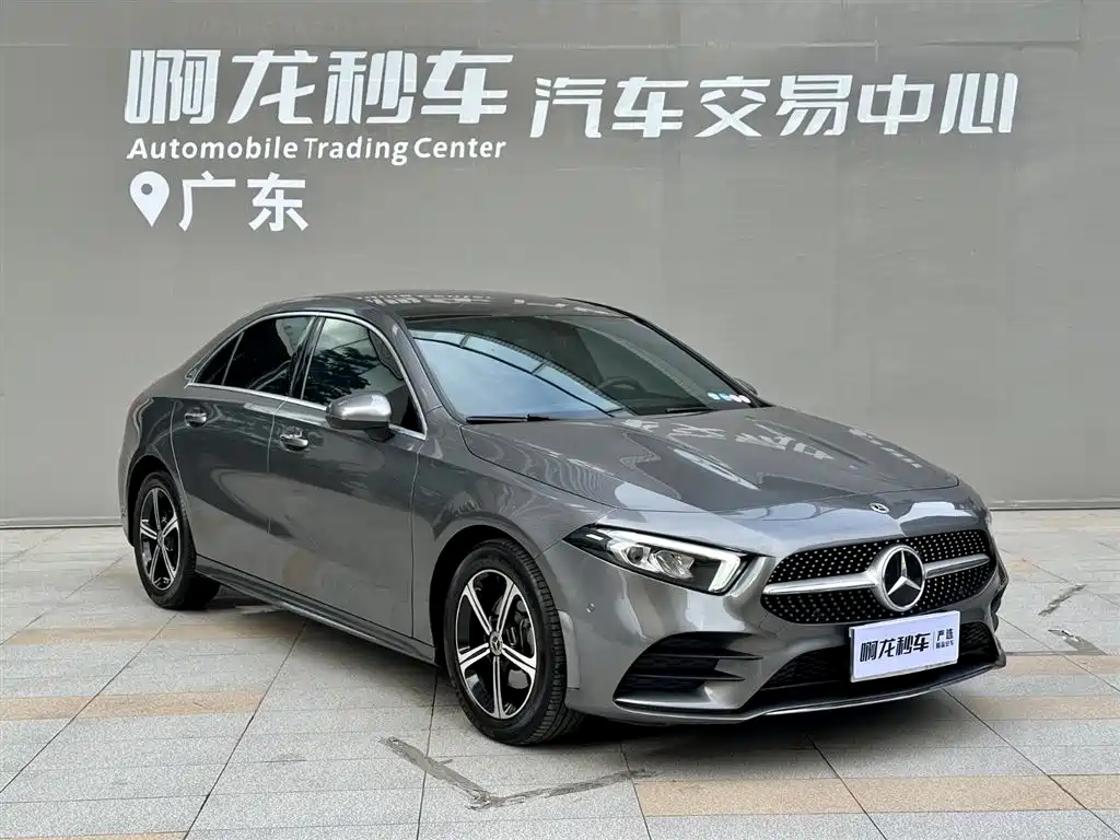 Mercedes-Benz A-Class A 2022 A 200 L Sport Fashion
