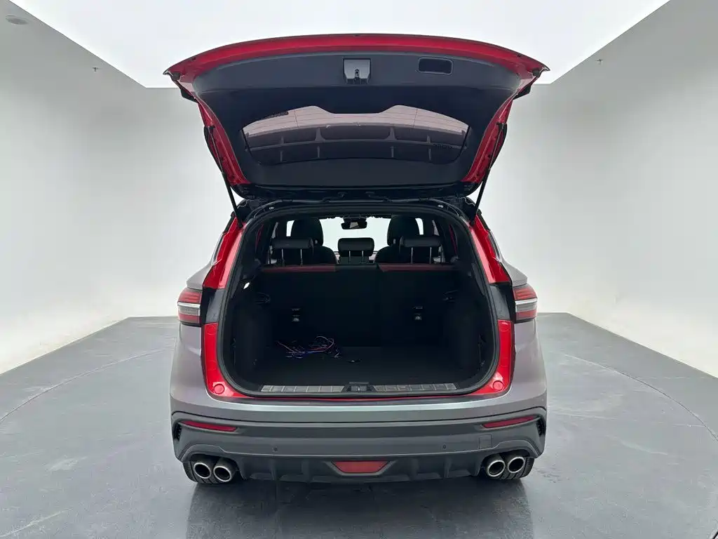 Geely Binyue — миниатюра 9