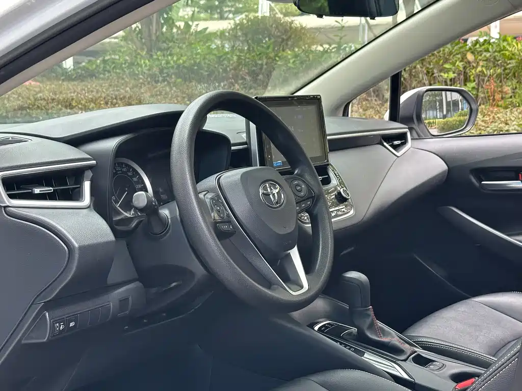 Toyota Corolla — миниатюра 5