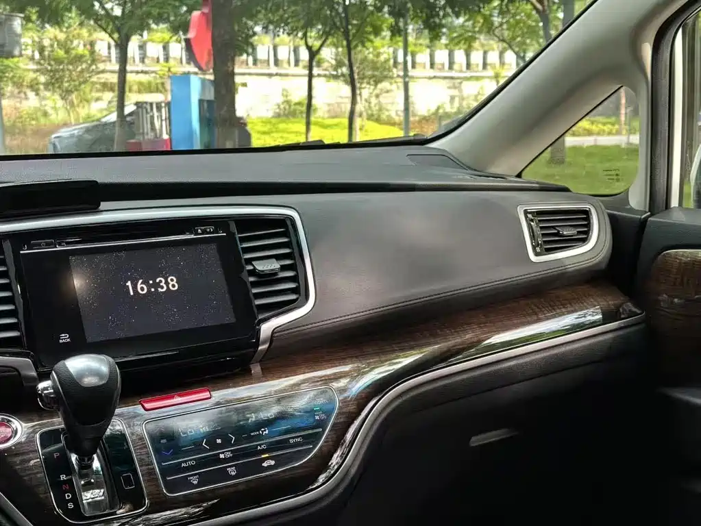 Honda Odyssey — миниатюра 29