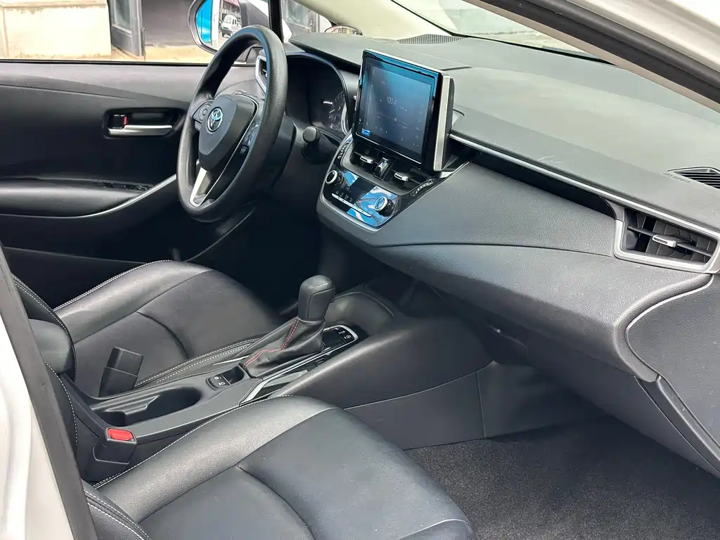 Toyota Corolla — миниатюра 12