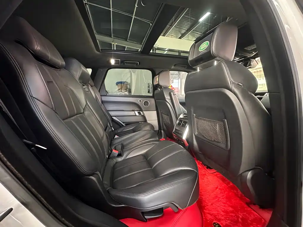 Land Rover Sport — миниатюра 7