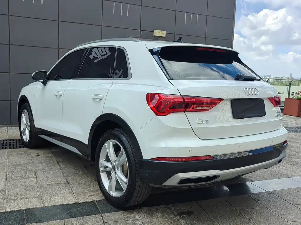 Audi Q3 — миниатюра 5