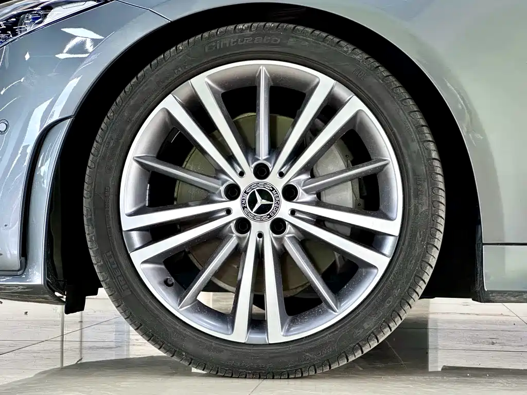 Mercedes-Benz CLS 2018 CLS 300 Luxury