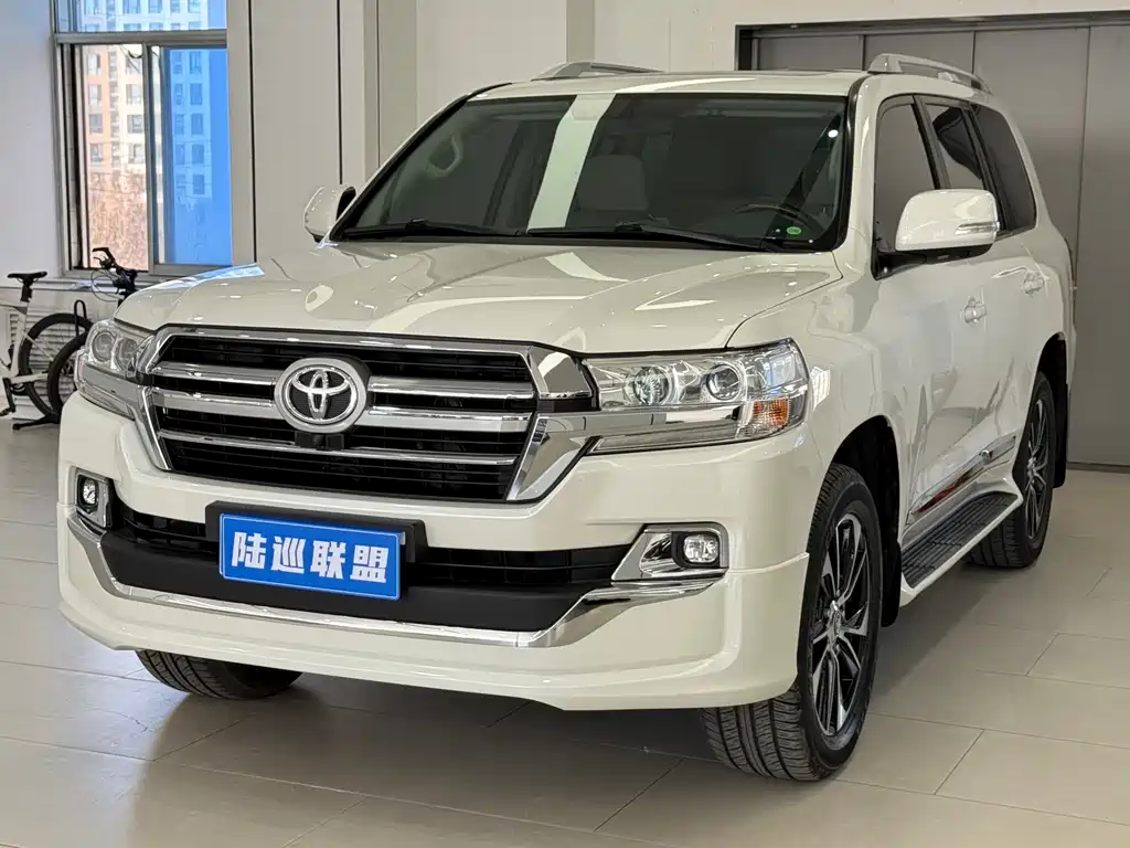 Toyota Land Cruiser 2019
