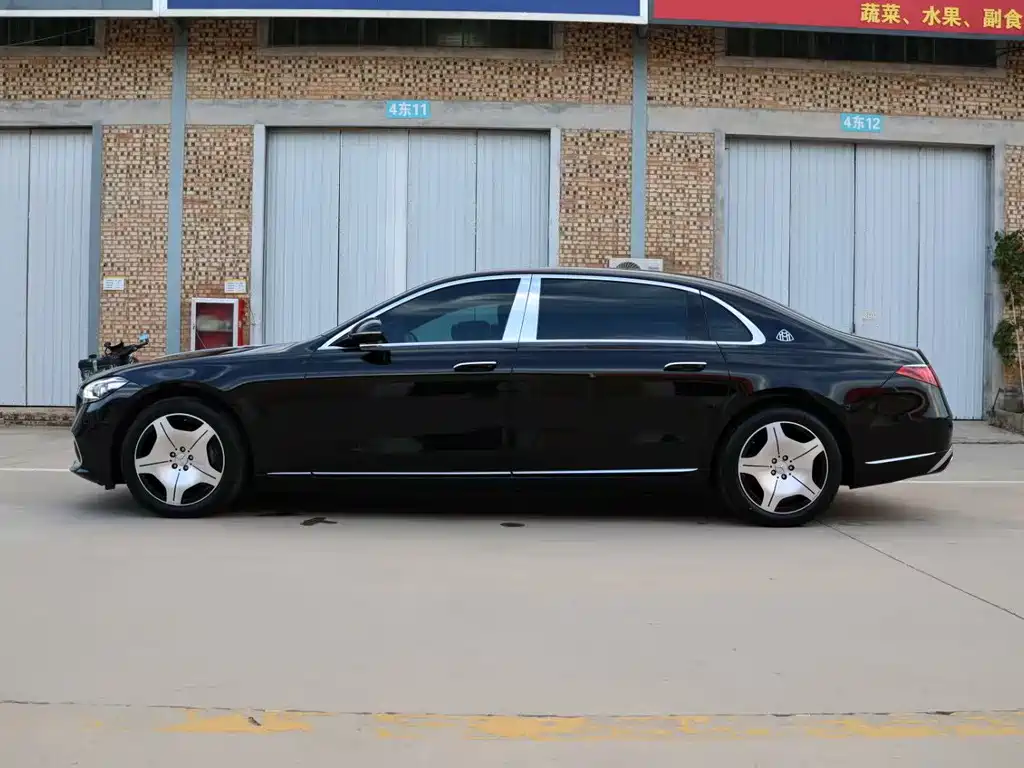 Mercedes-Benz S-Class — миниатюра 23