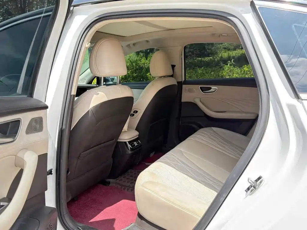 Roewe D7 — миниатюра 6