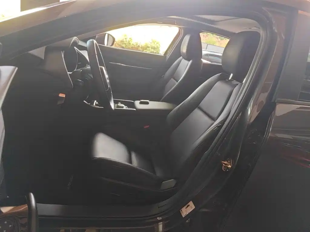 Mazda 3 Axela — миниатюра 15