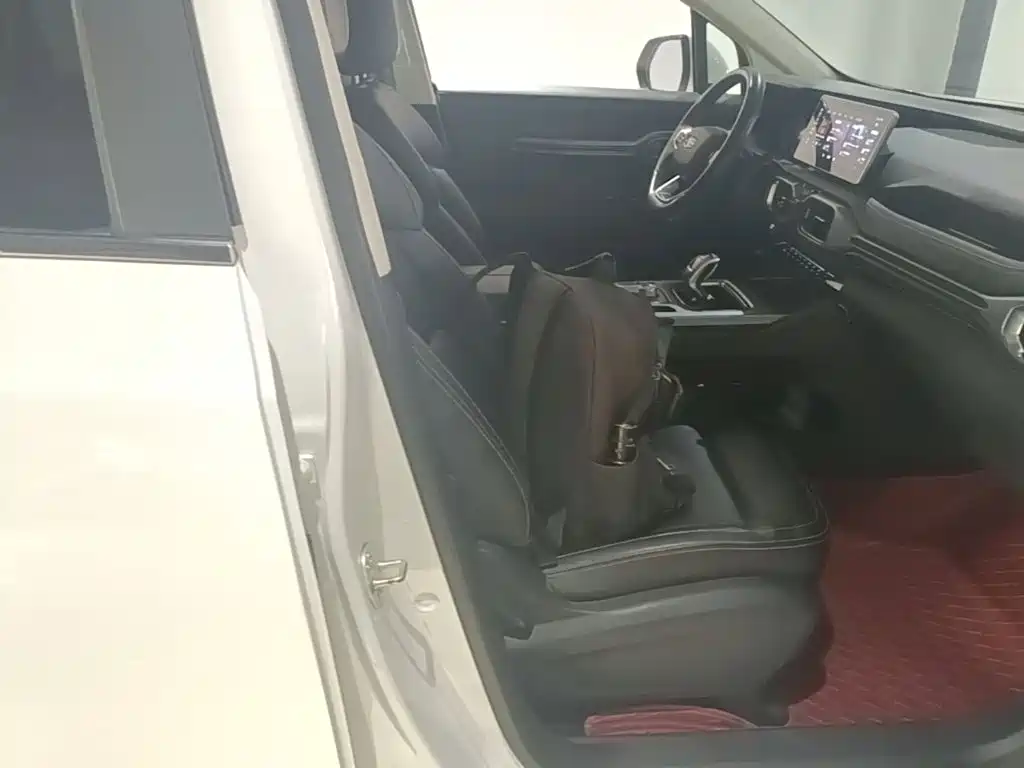 Geely Haoyue — миниатюра 25
