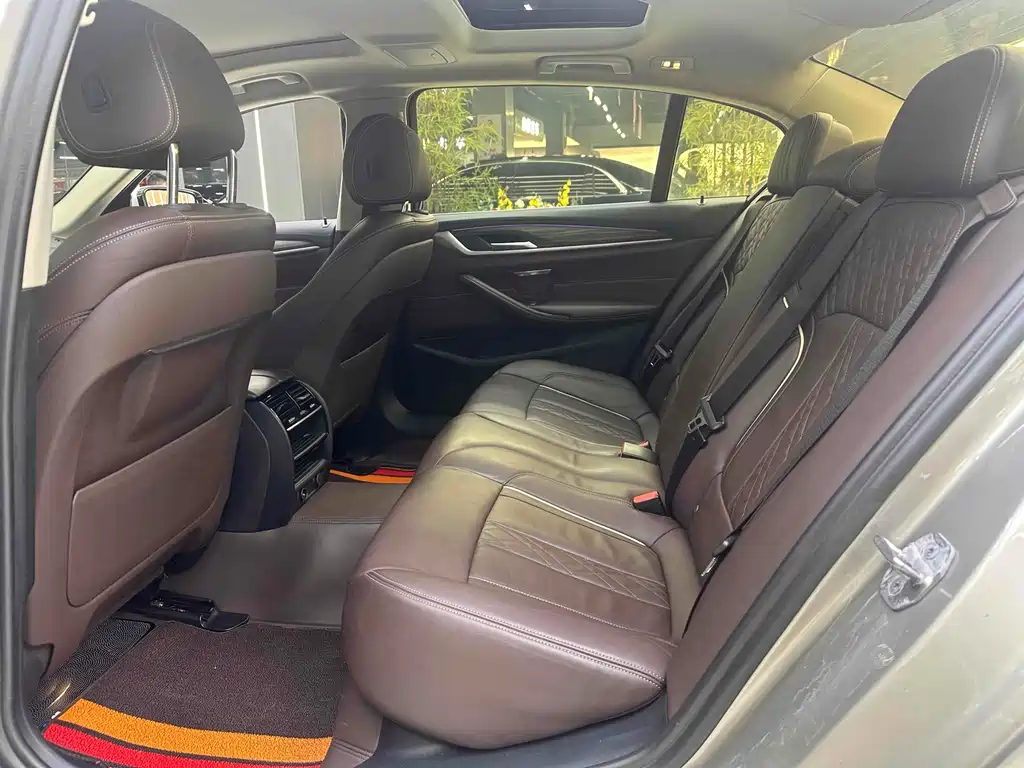 BMW 5 SERIES NEW ENERGY