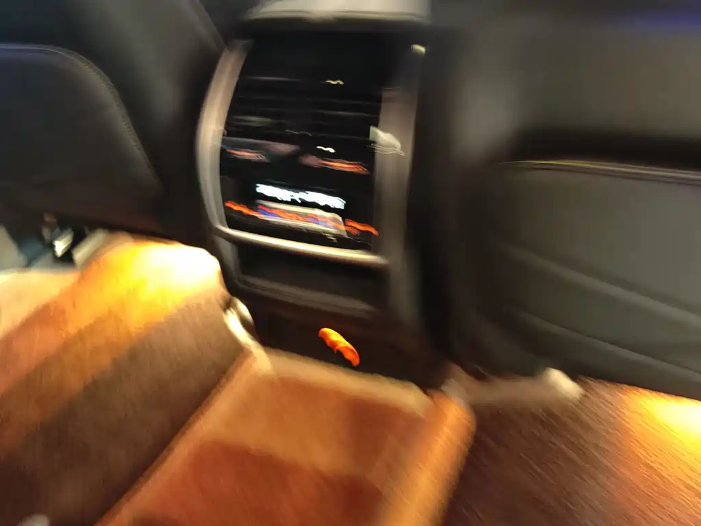 BMW X5 — миниатюра 14
