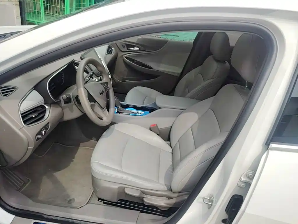 Chevrolet Malibu XL — миниатюра 15