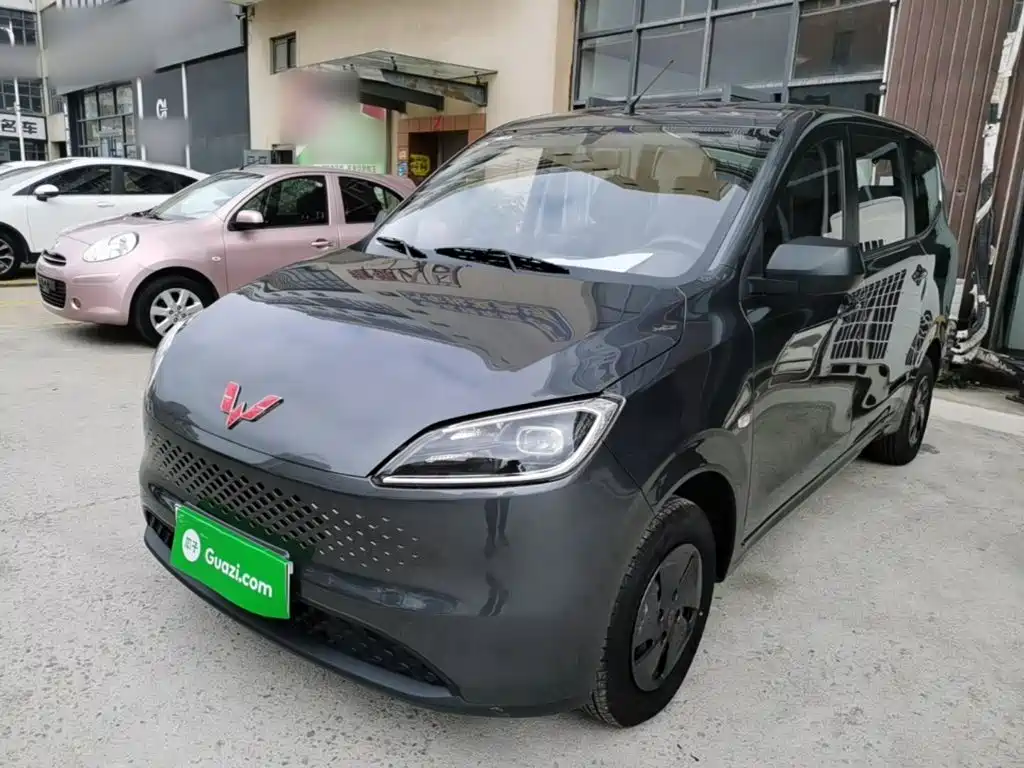 Заказать Wuling Hongguang EV 2026 года за 2 242 591 ₽  из Китая