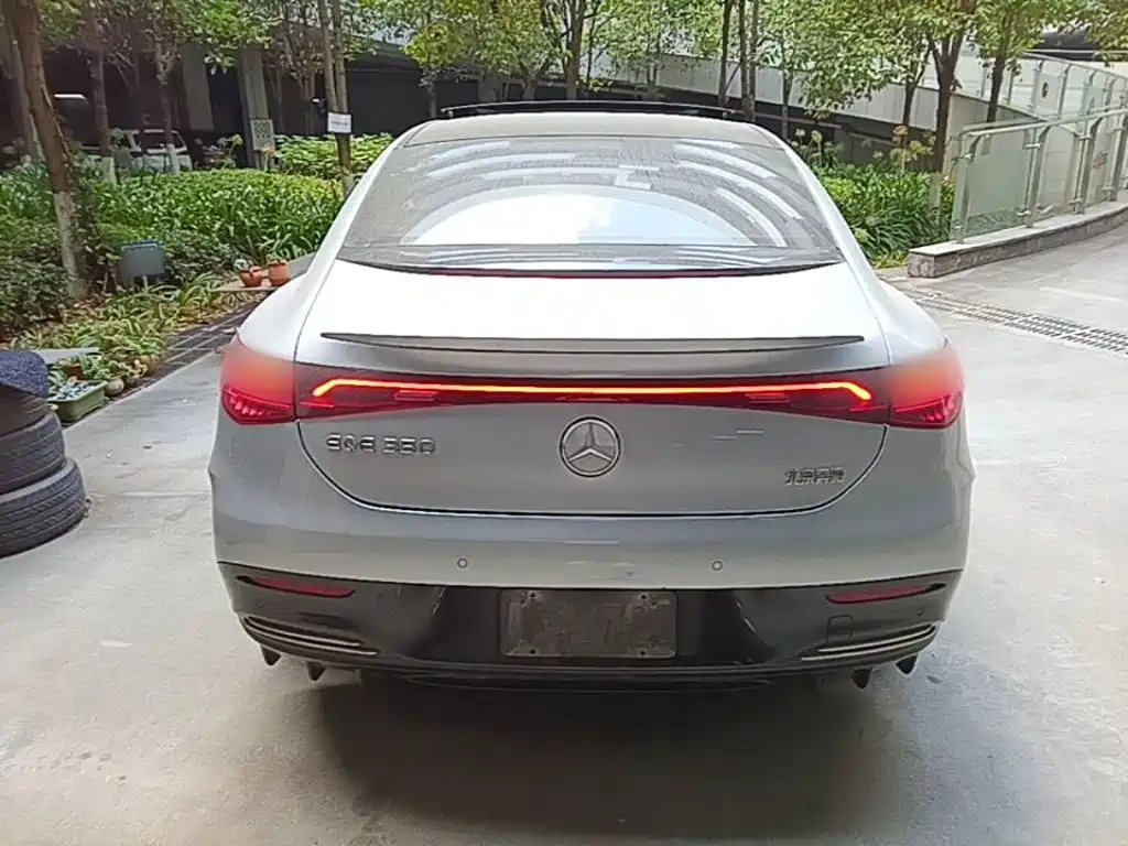 Mercedes-Benz EQE — миниатюра 6
