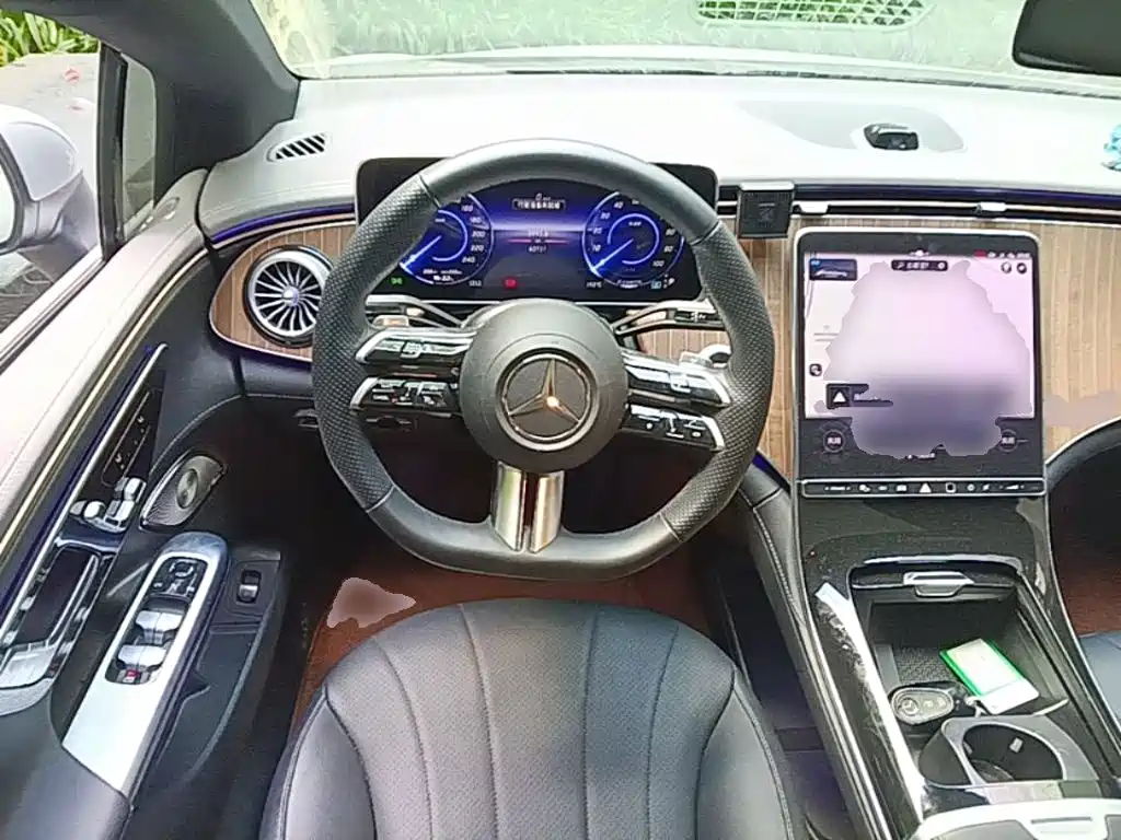 Mercedes-Benz EQE — миниатюра 11