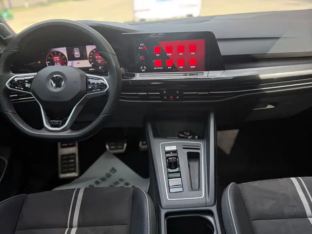 Volkswagen Golf — миниатюра 19